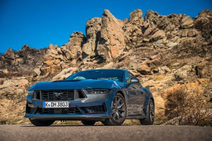 Test: Ford Mustang Dark Horse 